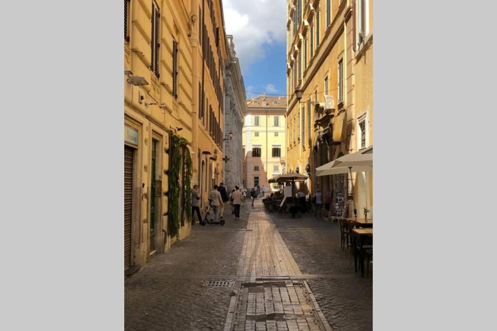 Chiara'S Place At Pantheon - Your Apt In ローマ エクステリア 写真